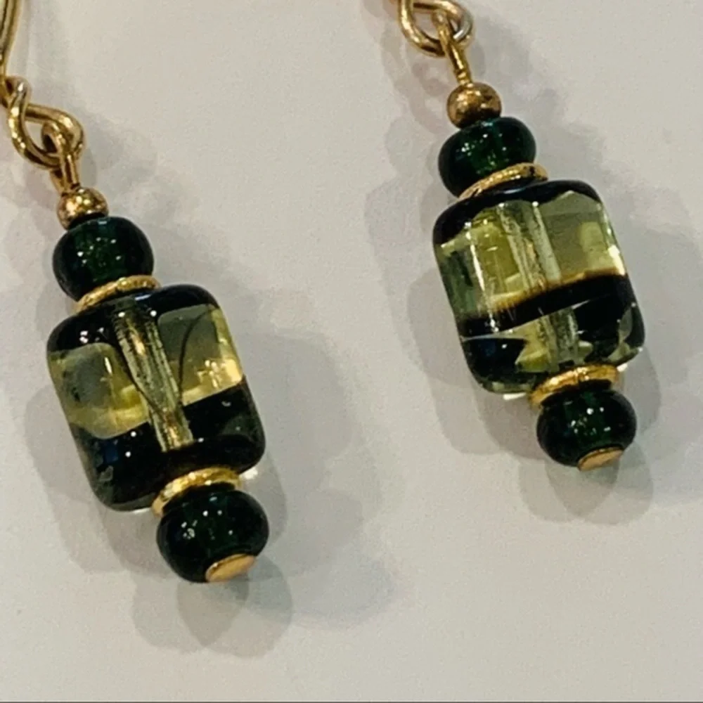 💐5/25 2 pair lot delicate dangle drop chandelier gold silver tone crystal - Picture 4 of 8